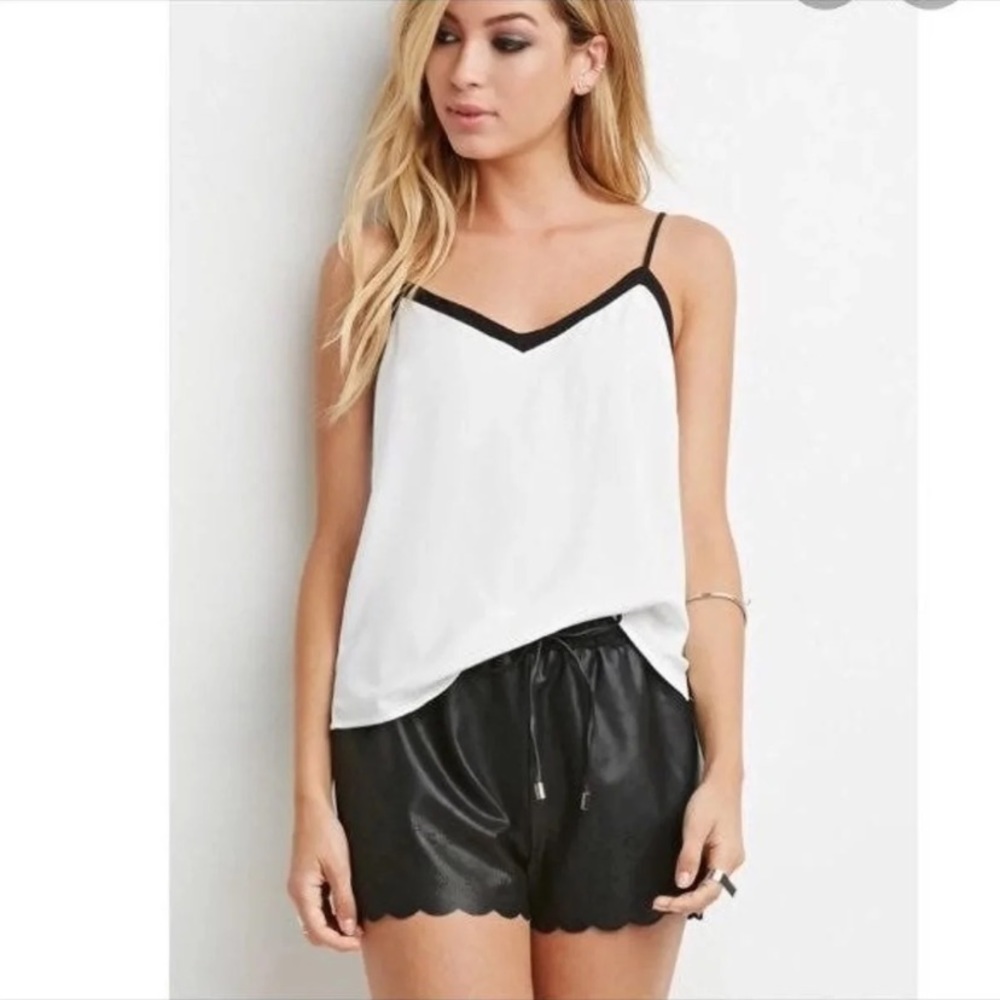 NEW Forever 21 Faux Leather Shorts S